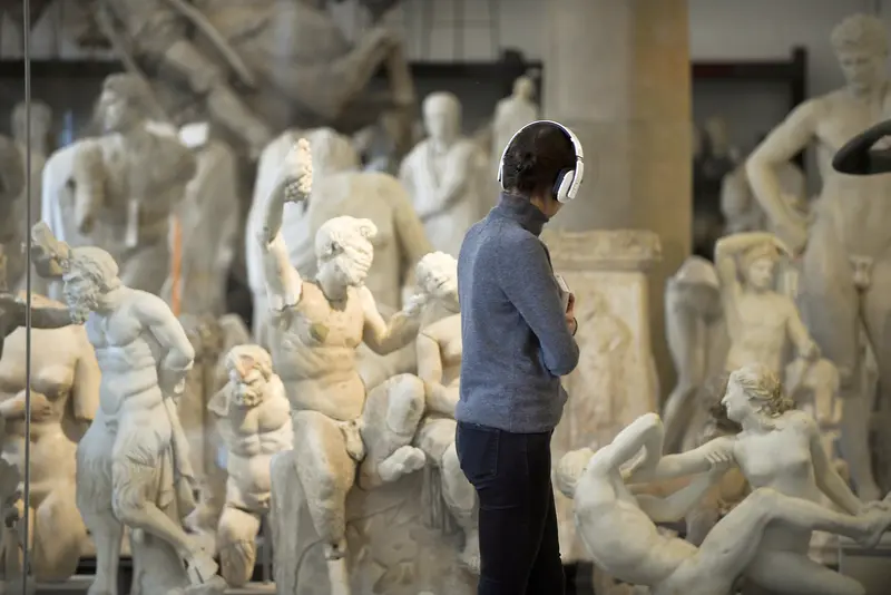 Top Secret International (Staat 1)