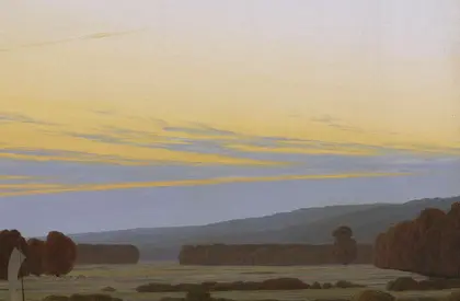 eine Landschaft in der Abenddämmerung mit Wasserflächen und Bäumen