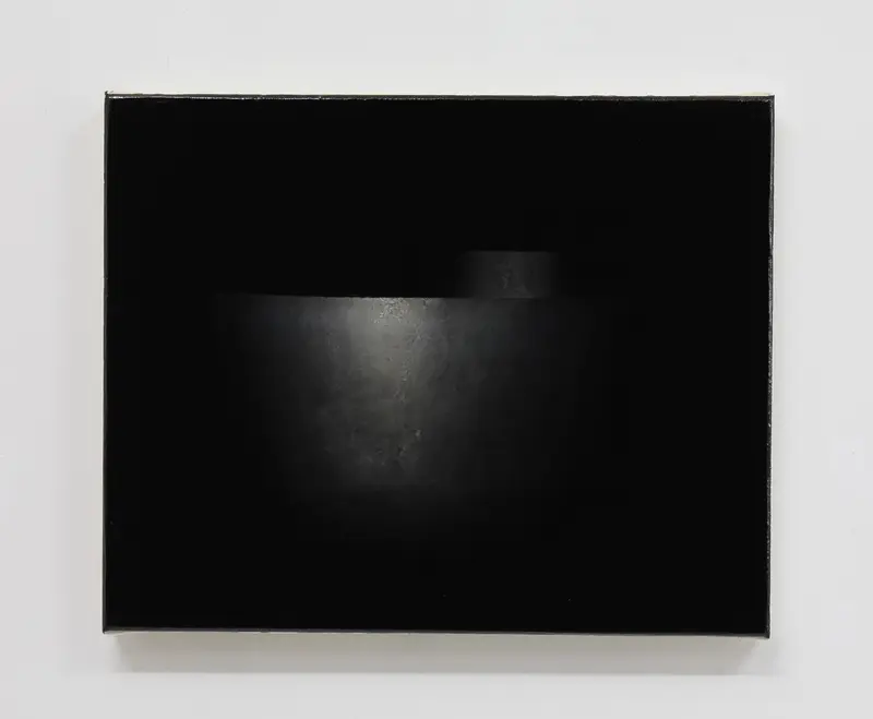 Ein schwarzes Gemälde