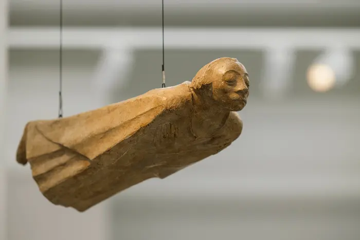 Ausstellungsansicht "Ernst Barlach zum 150. Geburtstag. Eine Retrospektive"