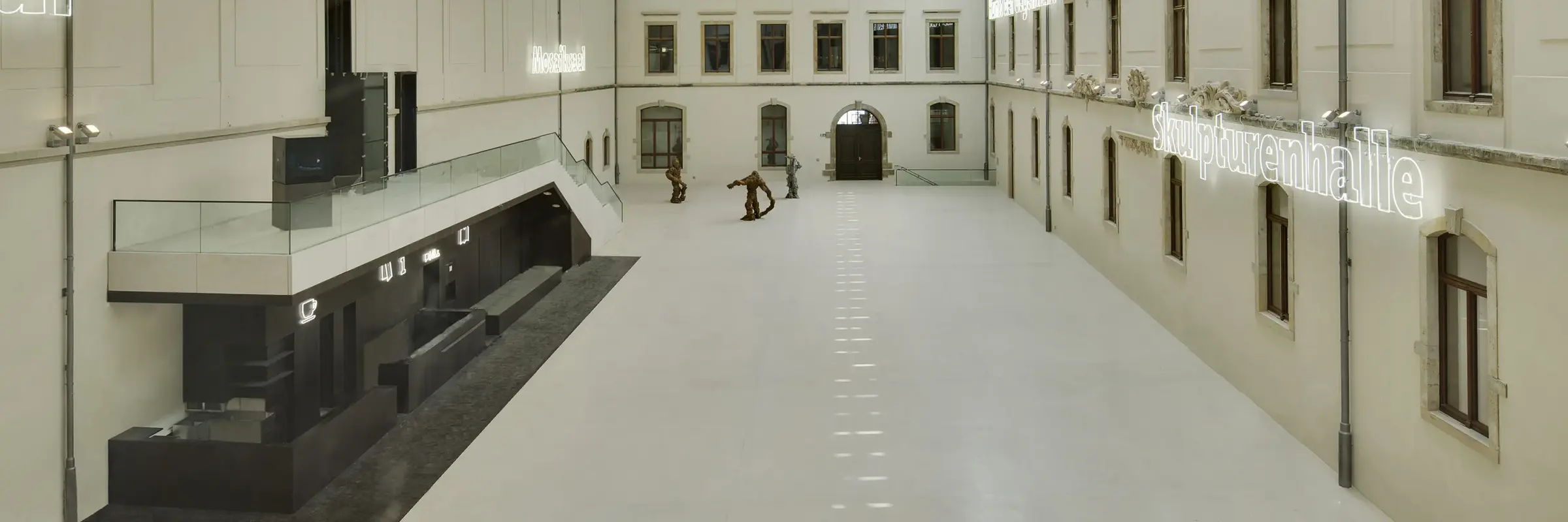 Enblick in den Lichthof des Albertinum