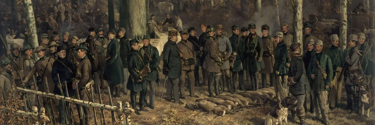 große Gruppe von Jägern im Wald, erlegte Tiere liegen nebeneinander, eine Tafel ist aufgebaut