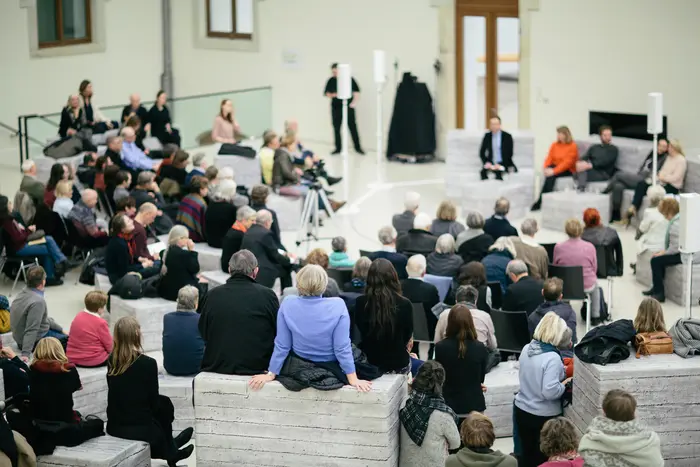 "Über Angst und Bildung, Enttäuschung und Gerechtigkeit, Protest und Spaltung in Sachsen/Deutschland" am 10. Januar 2019 im Albertinum, mit Petra Köpping, Jana Hensel, Mario Pfeifer, Hilke Wagner und Stefan Locke.