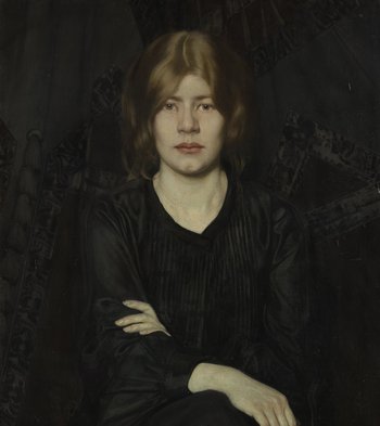 Porträt einer Dame mit Zigarette vor schwarzem Grund