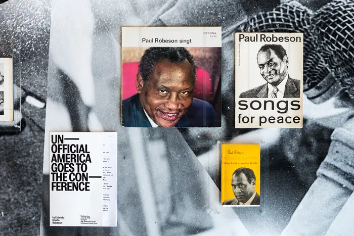 Installationsansicht The Missed Seminar After Eslanda Robeson. In Conversation with Steve McQueen's "End Credits" 
