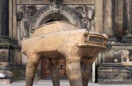 David Černý, Quo Vadis Ein Trabant auf zwei Beinen